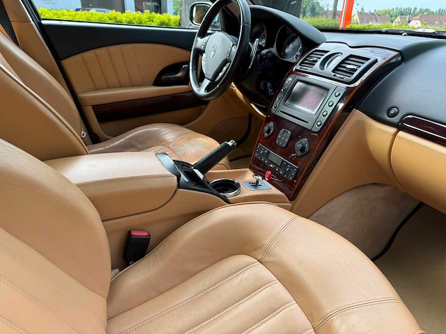 2005 maserati quattroporte personenauto - afbeelding 3 van  34