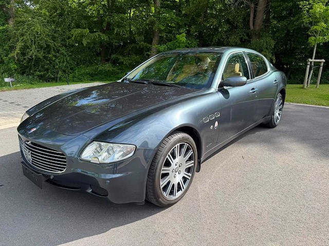 2005 maserati quattroporte personenauto - afbeelding 1 van  34