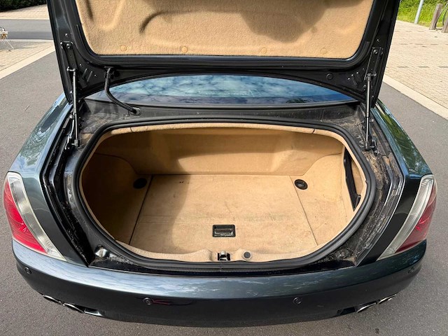 2005 maserati quattroporte personenauto - afbeelding 16 van  34