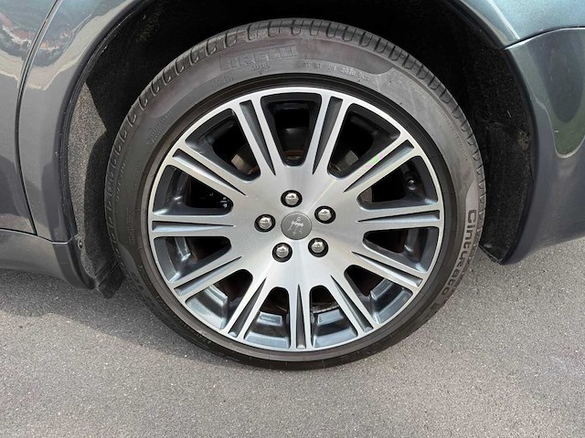 2005 maserati quattroporte personenauto - afbeelding 20 van  34