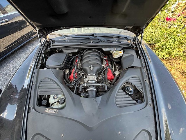 2005 maserati quattroporte personenauto - afbeelding 5 van  8