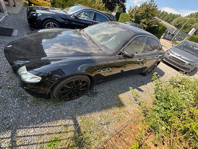 2005 maserati quattroporte personenauto - afbeelding 3 van  8