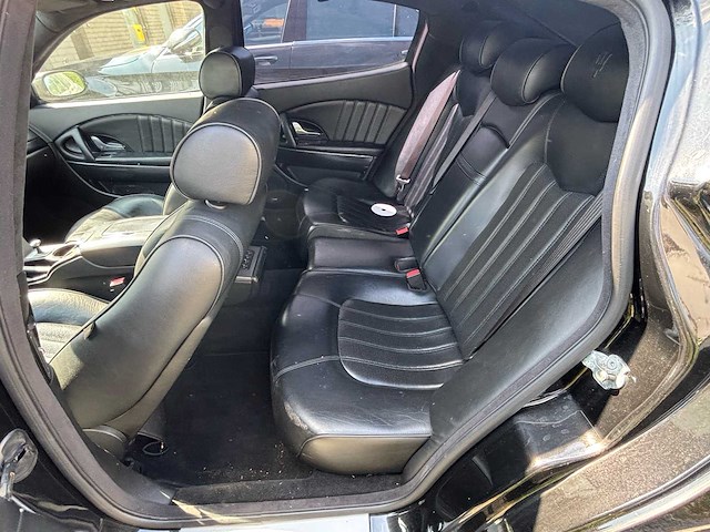 2005 maserati quattroporte personenauto - afbeelding 19 van  25