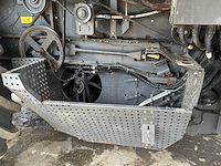 2005 massey ferguson centora 7282 maaidorser met 25 ft snijstaaf, trolley en raapzaadapparatuur - afbeelding 9 van  55