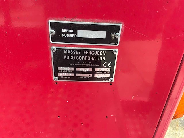 2005 massey ferguson centora 7282 maaidorser met 25 ft snijstaaf, trolley en raapzaadapparatuur - afbeelding 12 van  55
