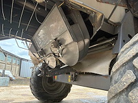 2005 massey ferguson centora 7282 maaidorser met 25 ft snijstaaf, trolley en raapzaadapparatuur - afbeelding 26 van  55