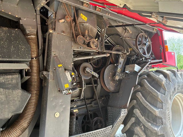 2005 massey ferguson centora 7282 maaidorser met 25 ft snijstaaf, trolley en raapzaadapparatuur - afbeelding 27 van  55
