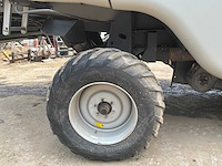 2005 massey ferguson centora 7282 maaidorser met 25 ft snijstaaf, trolley en raapzaadapparatuur - afbeelding 3 van  28