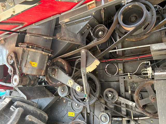 2005 massey ferguson centora 7282 maaidorser met 25 ft snijstaaf, trolley en raapzaadapparatuur - afbeelding 4 van  28