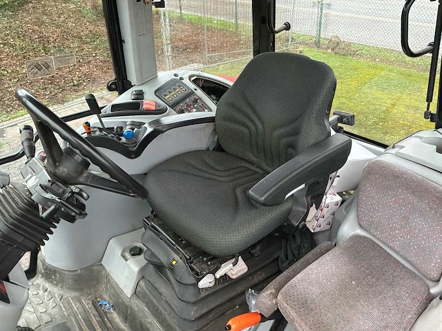 2005 massey fergusson yc versie y35 mf7490 4wd landbouwtractor - afbeelding 18 van  39