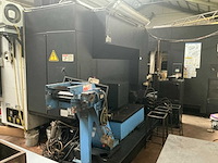 2005 mazak variaxis 500-5x 5-assige cnc verticaal bewerkingscentrum - afbeelding 6 van  12