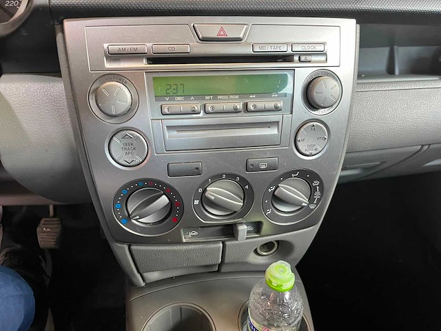 2005 mazda 2 - personenauto - afbeelding 4 van  6