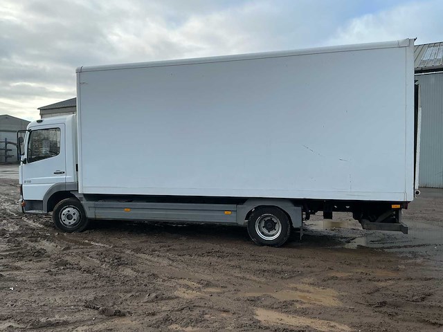 2005 mercedes 818/7,5 - afbeelding 24 van  37