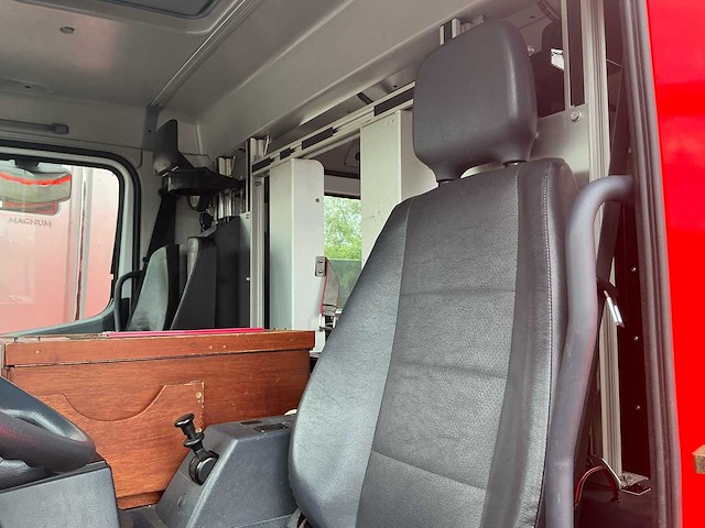 2005 mercedes atego 1428f/4x2 brandweerwagen - afbeelding 14 van  68