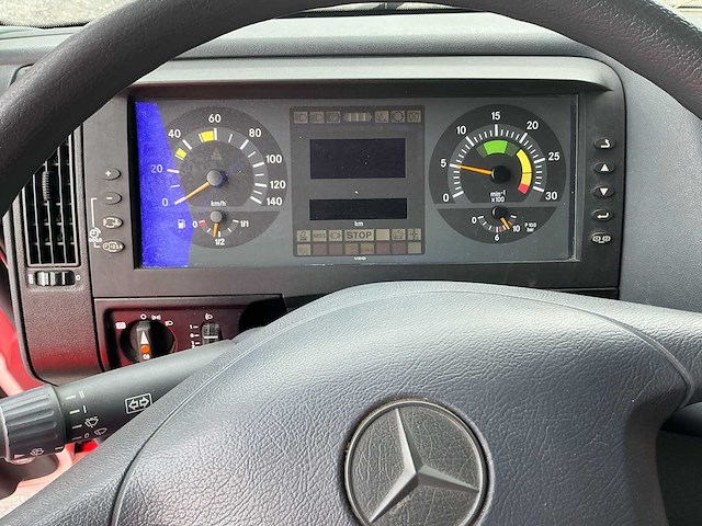 2005 mercedes atego 1428f/4x2 brandweerwagen - afbeelding 17 van  68