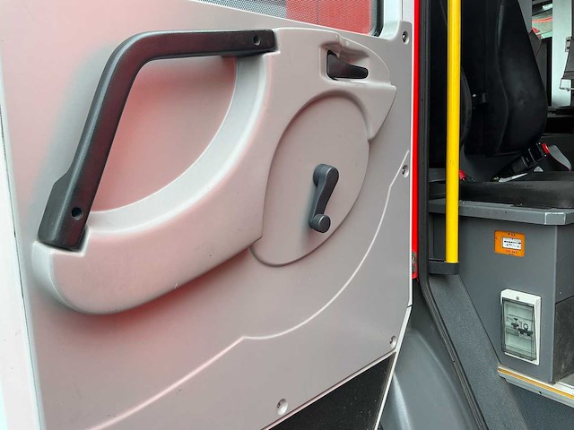 2005 mercedes atego 1428f/4x2 brandweerwagen - afbeelding 31 van  68