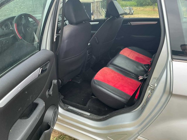 2005 mercedes b200turbo hatchback personenauto - afbeelding 11 van  29