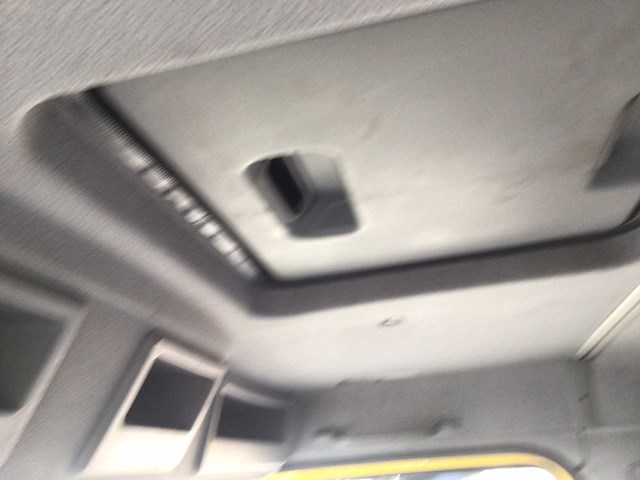 2005 mercedes-benz 915l takelwagen - afbeelding 22 van  41