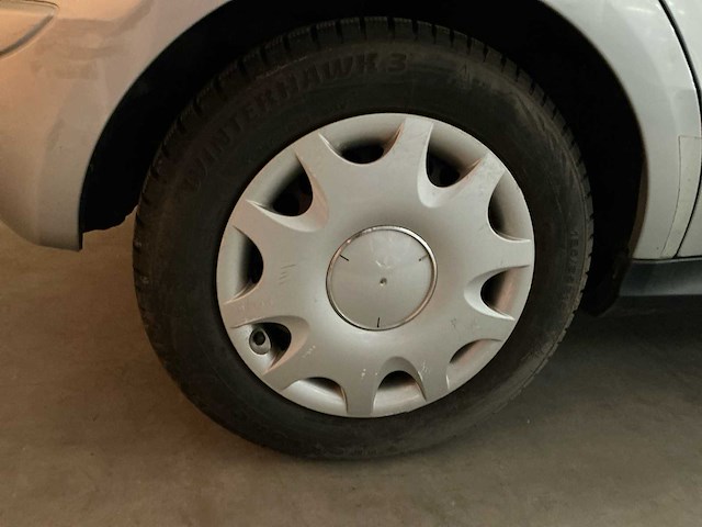 2005 mercedes-benz a 150 personenauto - afbeelding 2 van  26