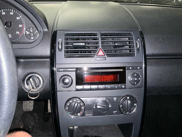 2005 mercedes-benz a 150 personenauto - afbeelding 7 van  26