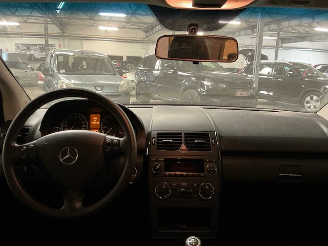 2005 mercedes-benz a 150 personenauto - afbeelding 9 van  26