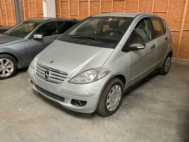 2005 mercedes-benz a 150 personenauto - afbeelding 1 van  26