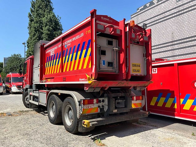 2005 mercedes-benz actros met haakarmsysteem - afbeelding 26 van  30