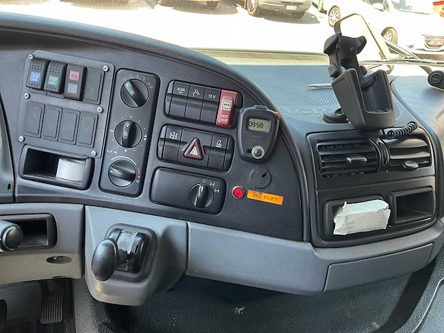 2005 mercedes-benz actros met haakarmsysteem - afbeelding 29 van  30