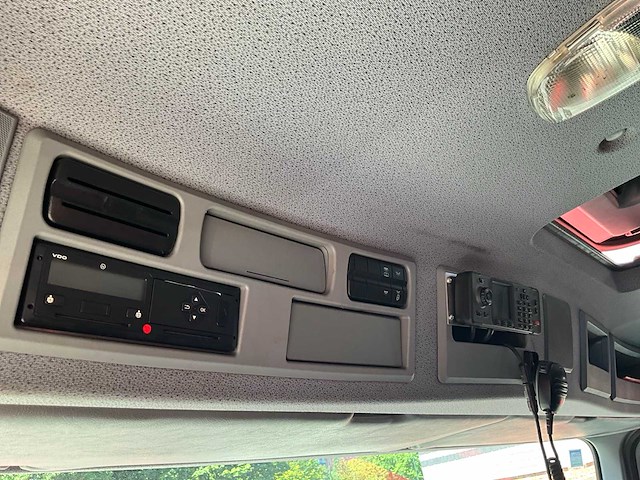 2005 mercedes-benz actros met haakarmsysteem - afbeelding 20 van  30