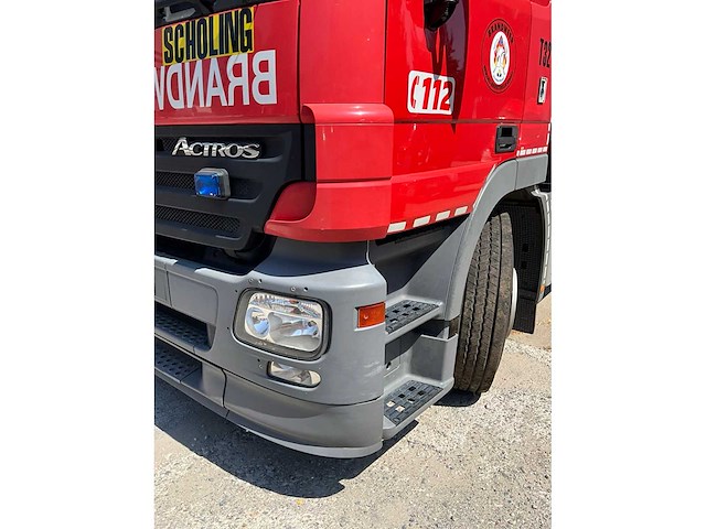 2005 mercedes-benz actros met haakarmsysteem - afbeelding 21 van  30