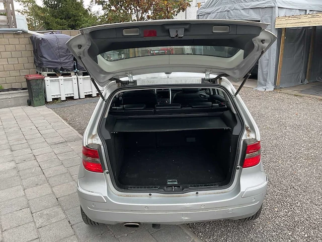 2005 mercedes-benz b200 w246 personenauto - afbeelding 13 van  32