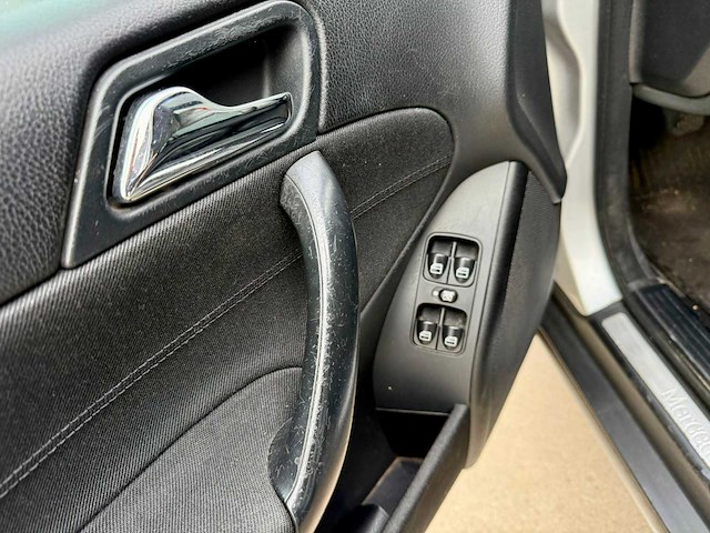 2005 mercedes-benz c200cdi personenauto - afbeelding 11 van  22