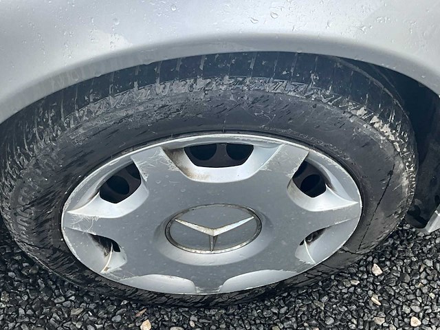 2005 mercedes-benz c200cdi - afbeelding 4 van  30