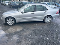 2005 mercedes-benz c200cdi - afbeelding 29 van  30