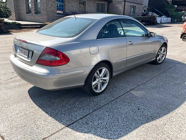 2005 mercedes-benz clk 220 cdi coupé - afbeelding 25 van  31
