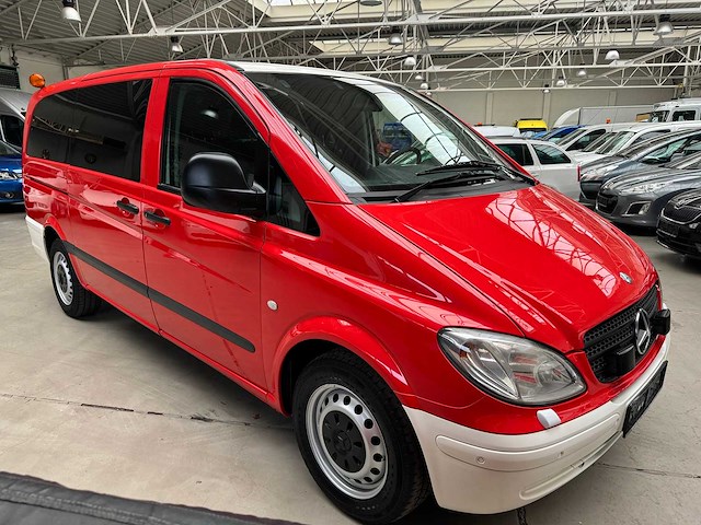 2005 mercedes-benz vito 4x4 8+1 minibus - afbeelding 5 van  24