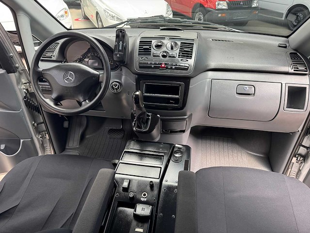 2005 mercedes-benz vito 8+1 minibus - afbeelding 19 van  24