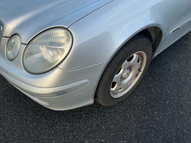 2005 mercedes e220 cdi - afbeelding 6 van  42
