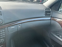 2005 mercedes e220 cdi - afbeelding 18 van  42