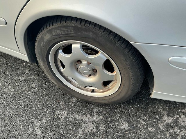 2005 mercedes e220 cdi - afbeelding 41 van  42