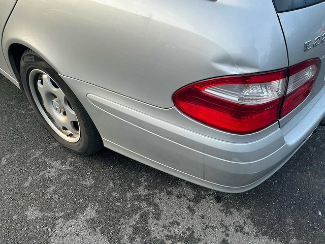 2005 mercedes e220 cdi - afbeelding 4 van  42