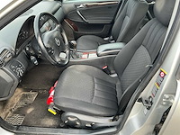 2005 mercedes sedan c200cdi 203 - afbeelding 13 van  40