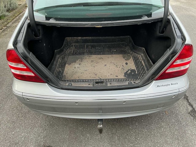 2005 mercedes sedan c200cdi 203 - afbeelding 31 van  40