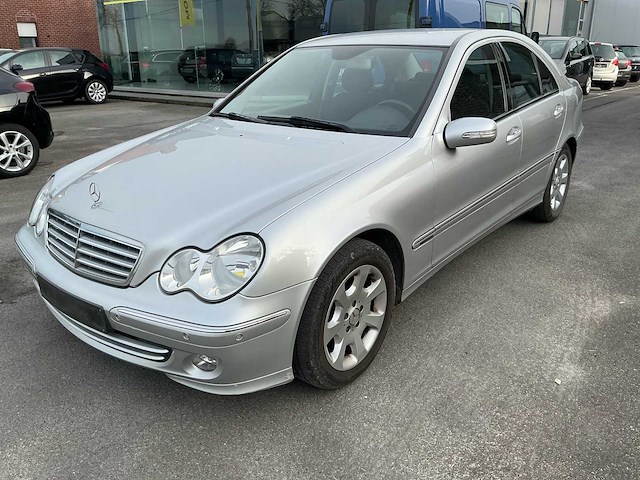 2005 mercedes sedan c200cdi 203 - afbeelding 1 van  28