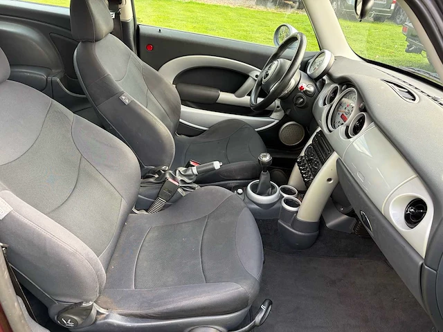 2005 mini cooper rc31 personenauto - afbeelding 13 van  35
