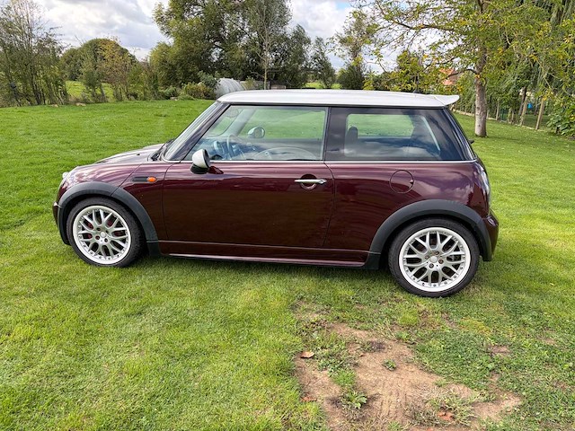 2005 mini cooper rc31 personenauto - afbeelding 4 van  8