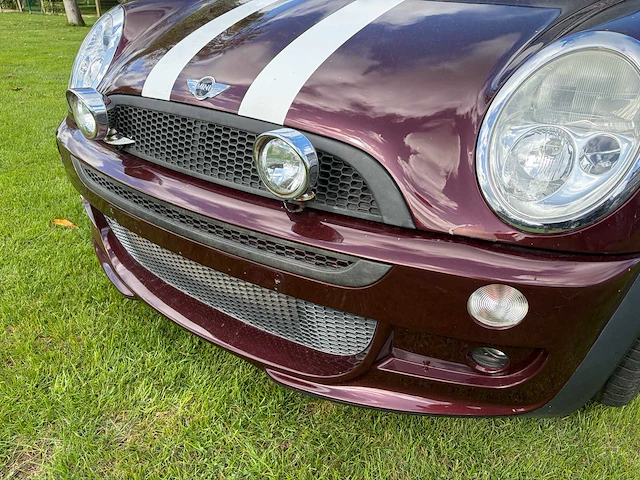 2005 mini cooper rc31 personenauto - afbeelding 24 van  35