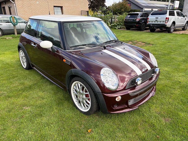 2005 mini cooper rc31 personenauto - afbeelding 17 van  19