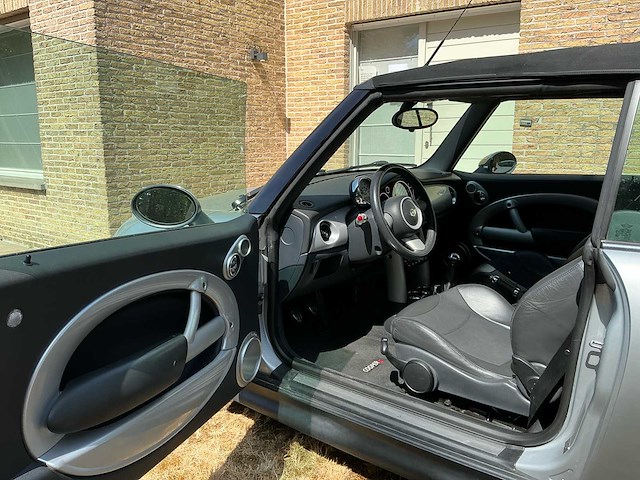 2005 mini cooper s cabrio personenauto - afbeelding 2 van  24