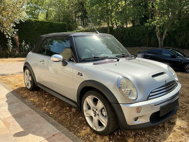2005 mini cooper s cabrio personenauto - afbeelding 12 van  13